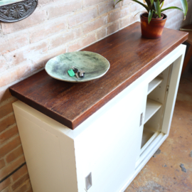 Vintage ondiep kast hal