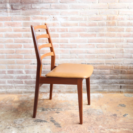 Vintage stoel herstofferen & opknappen (live workshop) woensdag 24 juni