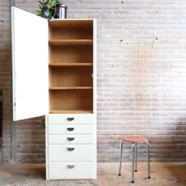 Vintage hoge smalle kast Bruynzeel