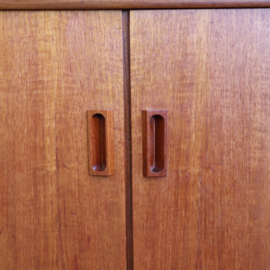Vintage kast hoog boeken