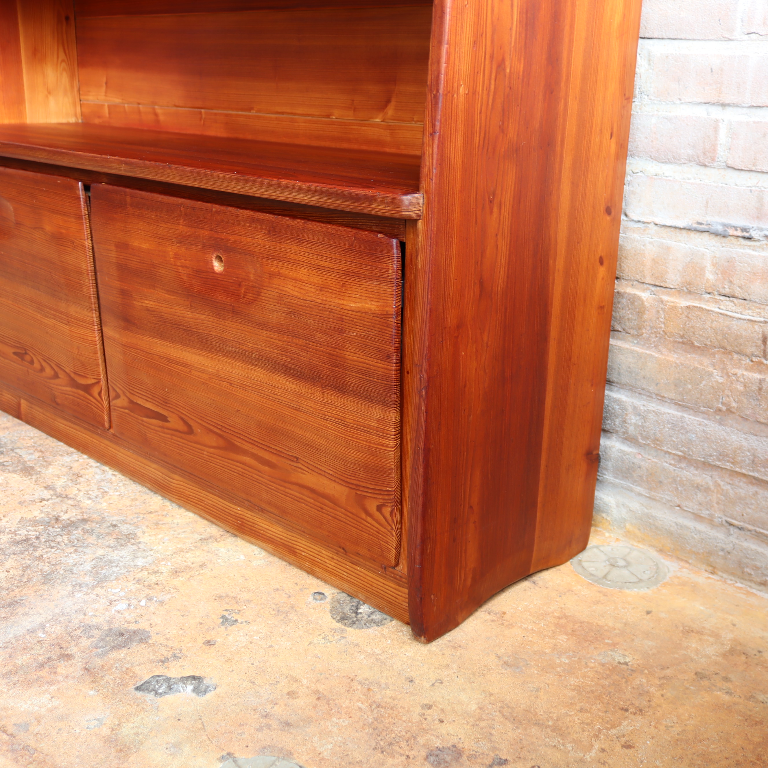 Vintage kast hoog boeken massief hout