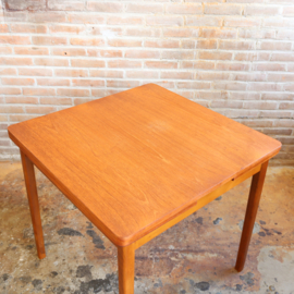 Vintage eettafel vierkant uitschuifbaar
