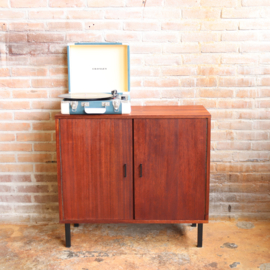 Vintage klein dressoir  jaren 70 platenspeler
