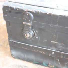 vintage kist zwart salontafel