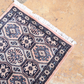 Vintage Perzische tapijt loper licht roze