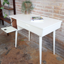 Vintage bureau jaren 60 70 wit