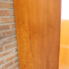 Vintage kledingkast jaren 70 leg planken