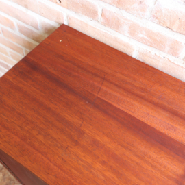 Vintage klein dressoir  jaren 70 platenspeler