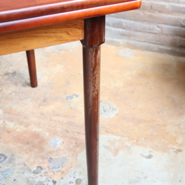 Vintage eettafel uitschuifbaar jaren 60