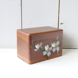 Vintage houten doosje bloem