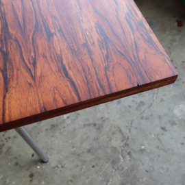 Vintage eettafel Pastoe Cees Braakman uitschuifbaar metaal SM08