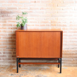 Vintage oude tv kast