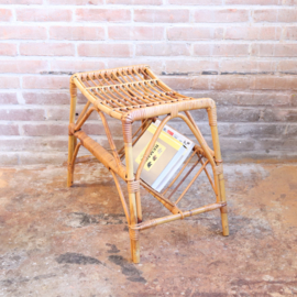 Rotan voetenbank / kruk