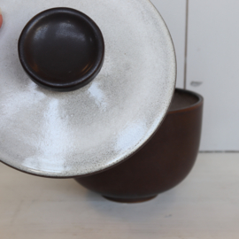 Vintage dekschaal wit bruin ceramano germany opberg pot