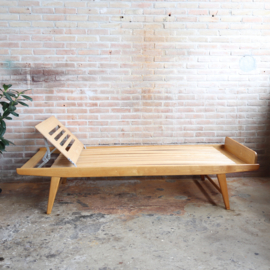 Vintage daybed licht essen hout Holma swiss