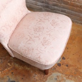 Artifort Theo Ruth fauteuil roze