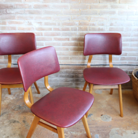 set. vintage stoelen rood skai
