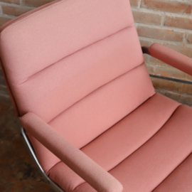 Vintage Artifort fauteuil / bureau stoel roze