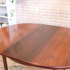 Vintage eettafel rond jaren 60