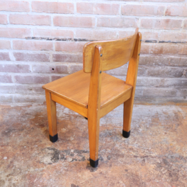 vintage kinderstoel hout mid-century