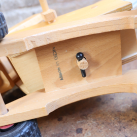 Vintage houten speelgoed hijskraan bagger loopband