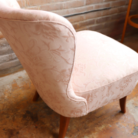 Artifort Theo Ruth fauteuil roze