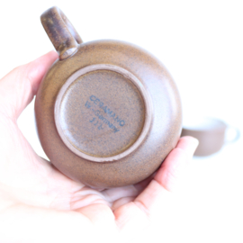 Vintage kopjes 70s ceramo bruin wit