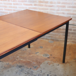Vintage eettafel Gispen 4-8 personen