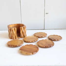 Onderzetters brutalist robuust hout