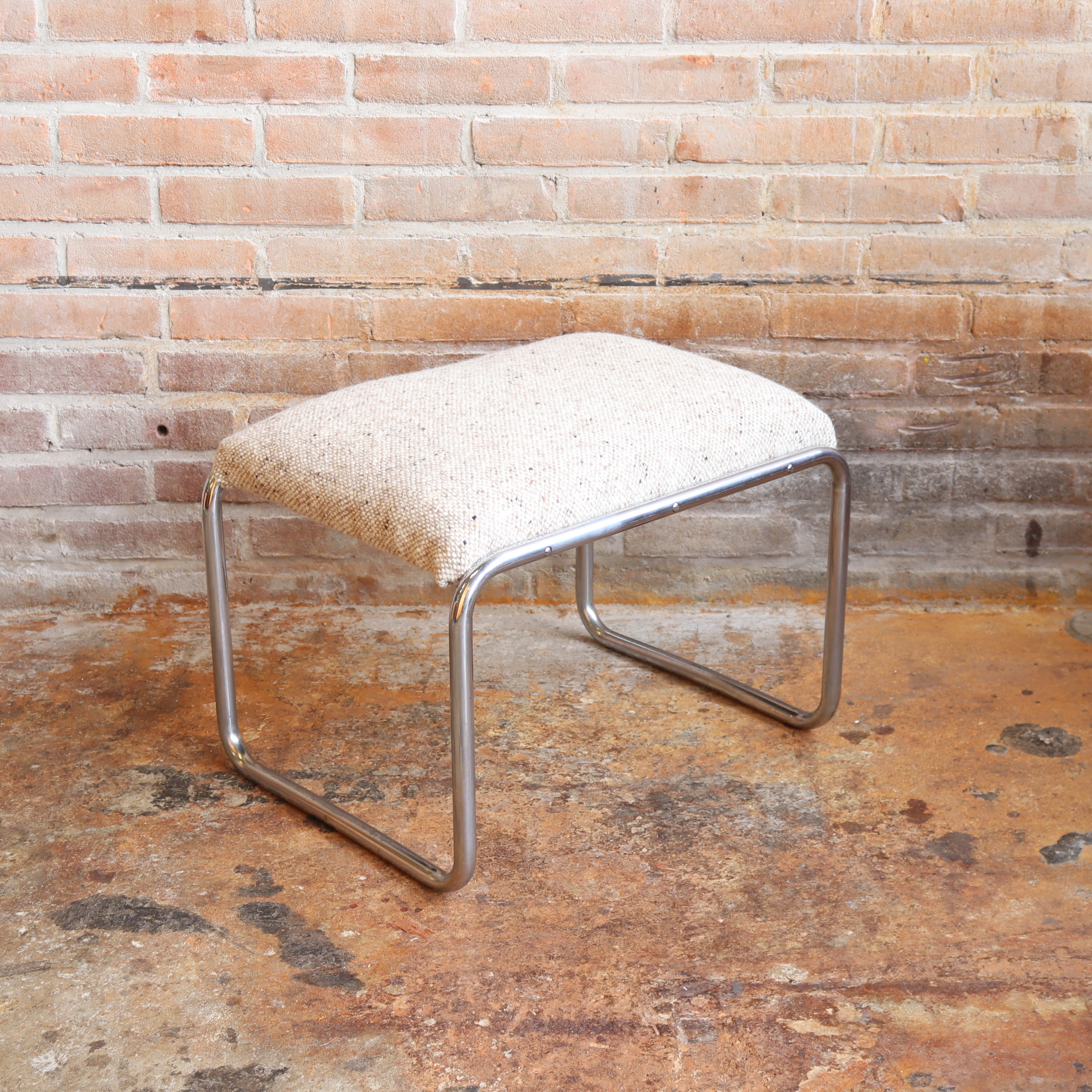 vintage Mid-Century voetenbank chroom stof wit