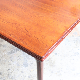 Vintage eettafel uitschuifbaar jaren 60