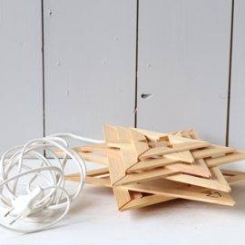 houten ster met licht