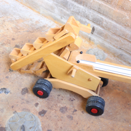 Vintage houten speelgoed hijskraan bagger loopband