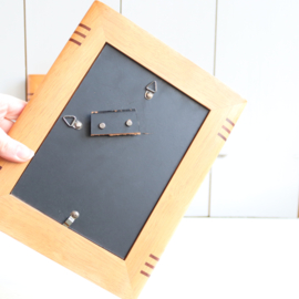 Set 2 vintage houten foto lijsten 80s