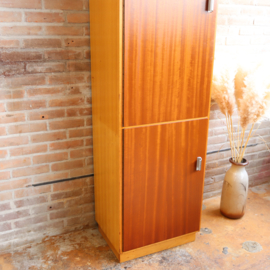 Vintage hoge smalle kast
