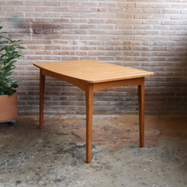 Vintage kleine eettafel jaren 60