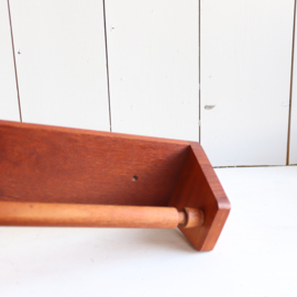 Vintage keukenrolhouder teak hout boot