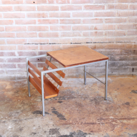 Vintage lectuur tafel metaal hout
