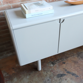 Vintage dressoir jaren 80 licht grijs