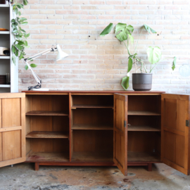 Vintage groot dressoir  jaren 60/50