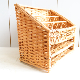 Bureau bakje rotan