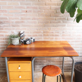 Vintage industrieel bureau hout