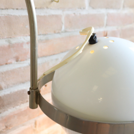 Vintage booglamp metaal wit bol jaren 60 70