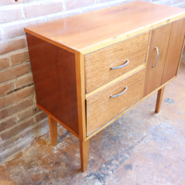 Vintage klein dressoir  jaren 70