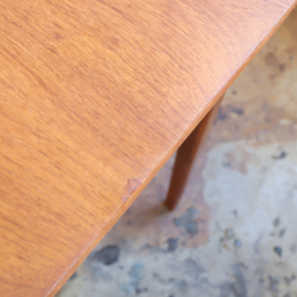 Vintage eettafel vierkant uitschuifbaar
