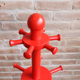 vintage kapstok kinderen Scandinavisch rood
