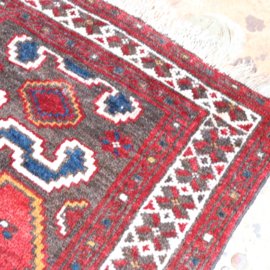 Vintage perzisch tapijt  106 x 80