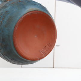 Vintage vaas in mat blauw glazuur
