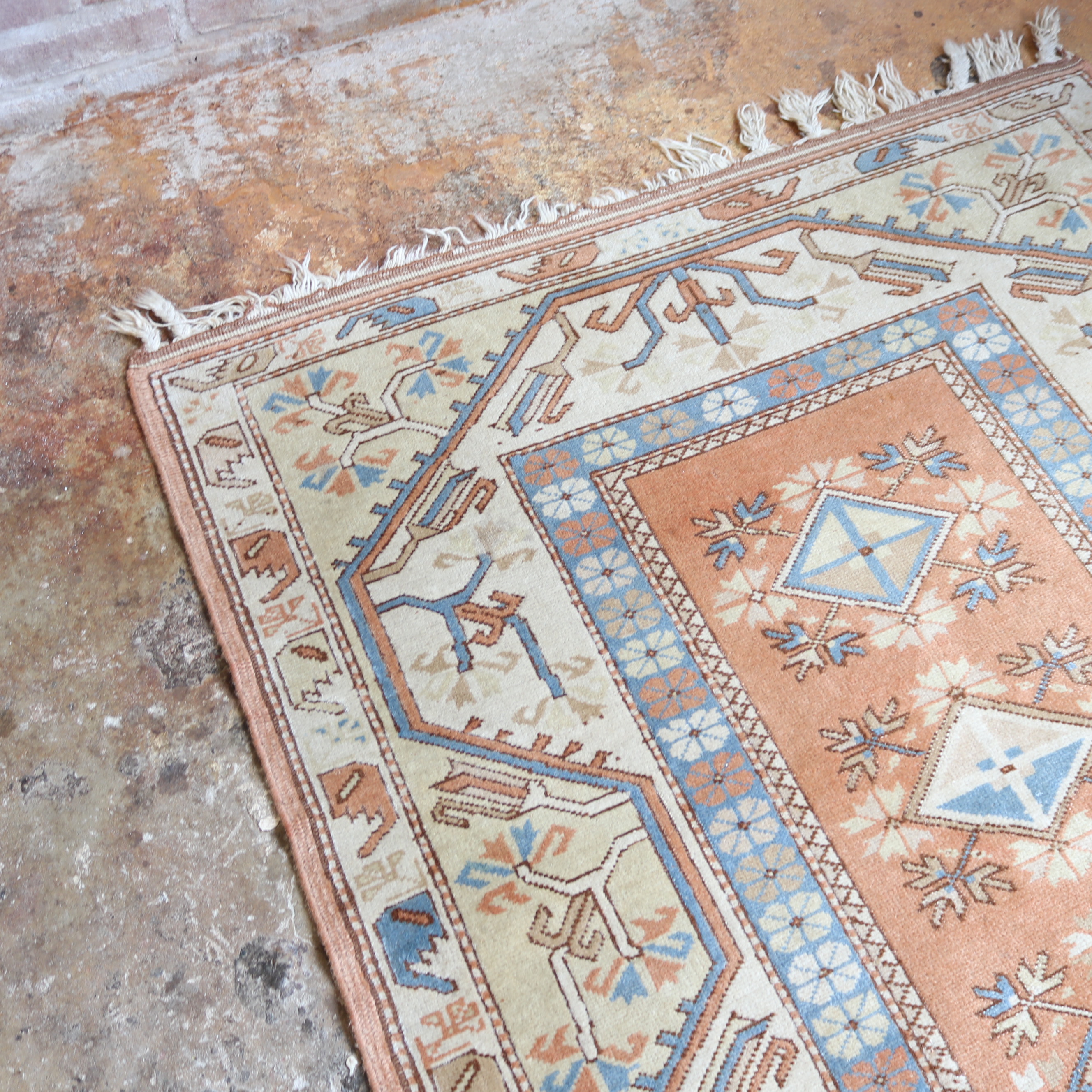 Vintage perzisch tapijt   220 x 137 oranje kleur