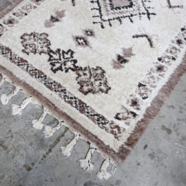 Vintage ''berber'' vloerkleed 220x140
